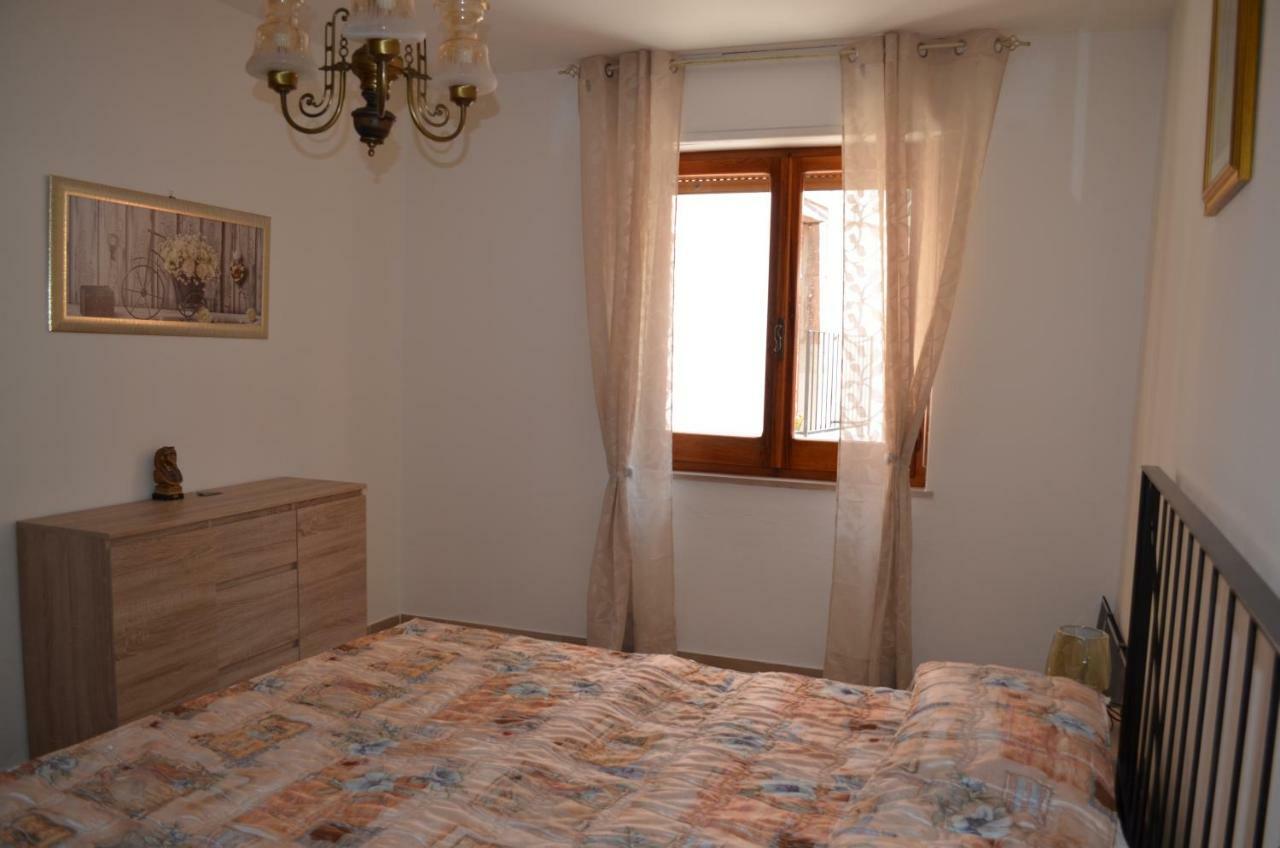 Отель La Casa Di Angelo Боса Экстерьер фото